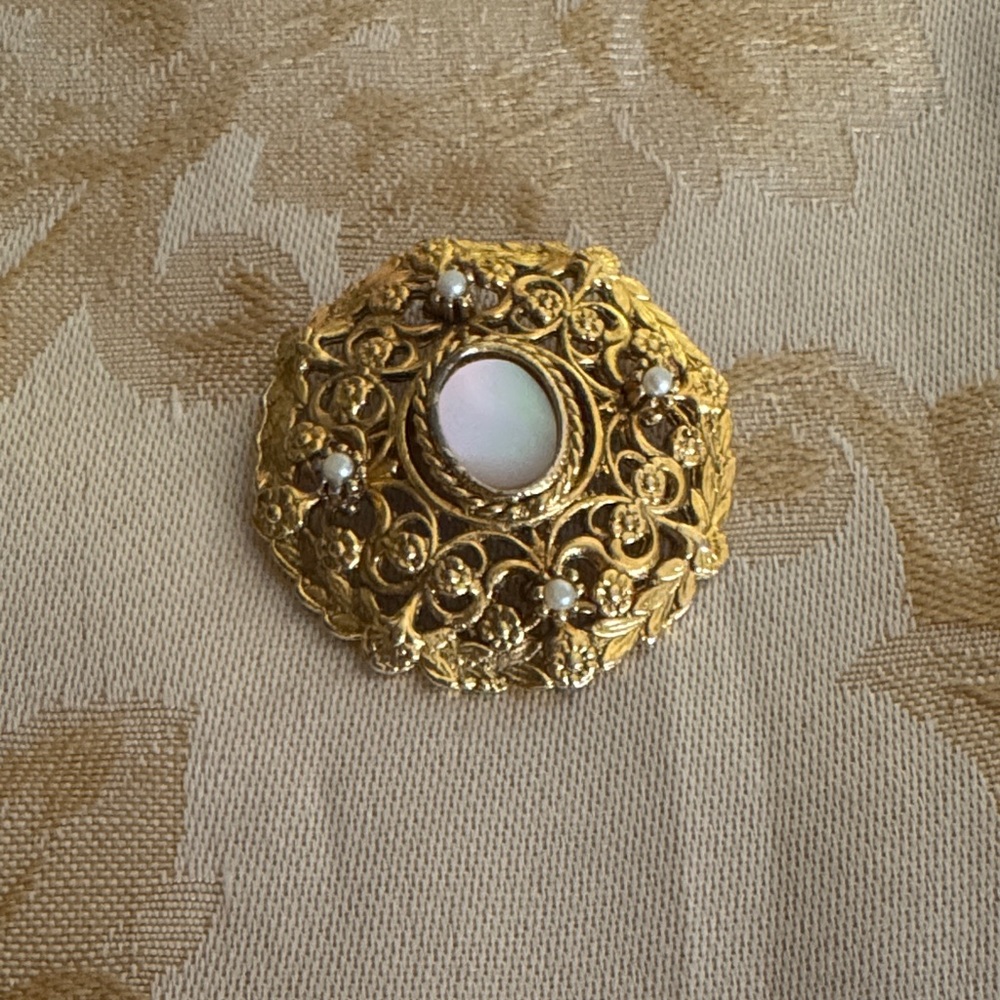 Vintage Gold tone and Opal Brooch